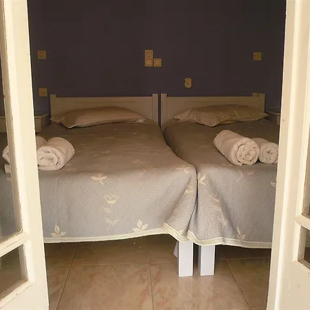 Avra Hotel de apartamente Ligia