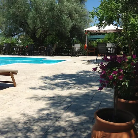 Lägenhetshotell Avra Lygia (Lefkada)