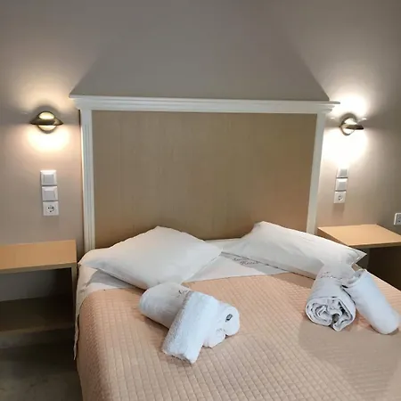 Avra Apart Otel 2*