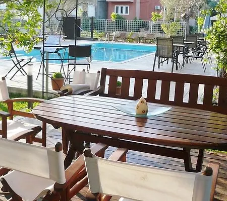 Hotel de apartamente Avra