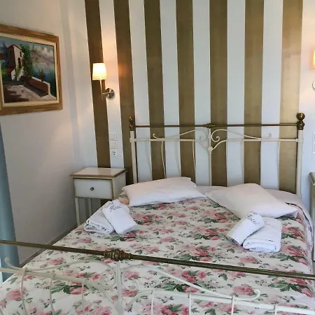 Hotel de apartamente Avra